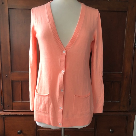 GAP V-neck Cardi - Picture 1 of 6